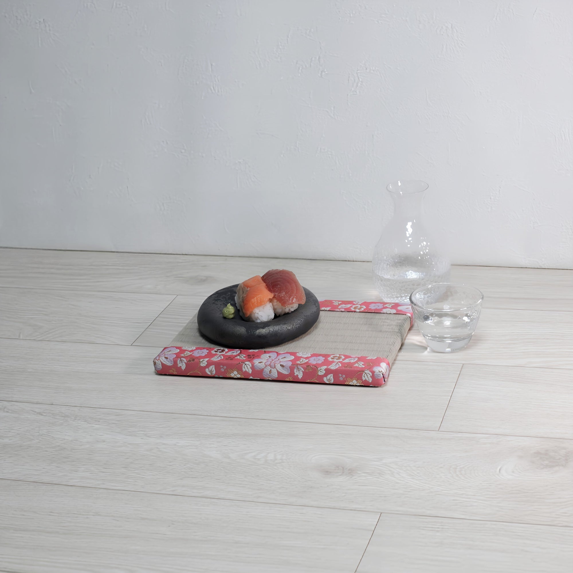 消臭効果がある華やかなミニ畳 金襴生地 ピンク 桃色