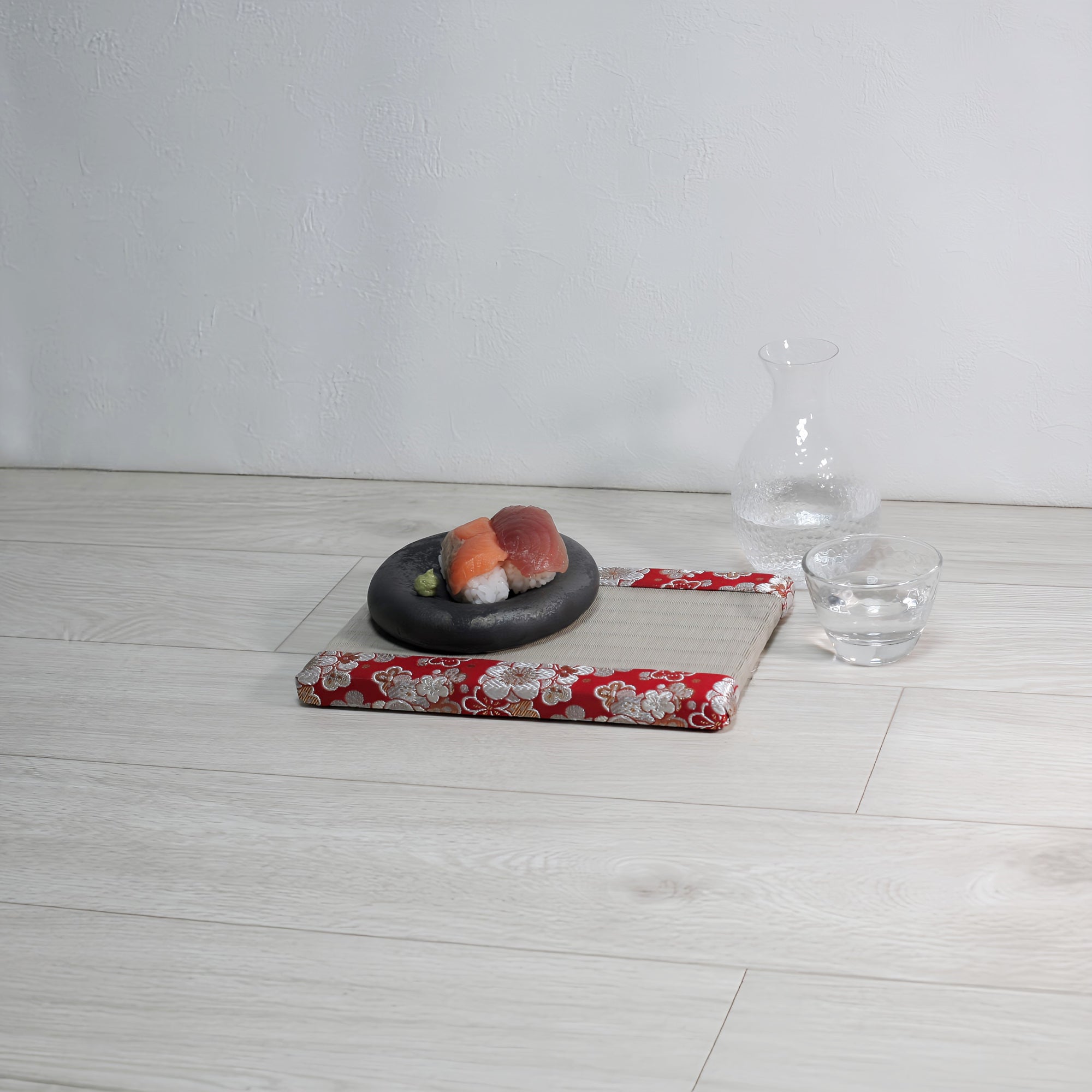 消臭効果がある華やかなミニ畳 金襴生地 レッド くすみピンク