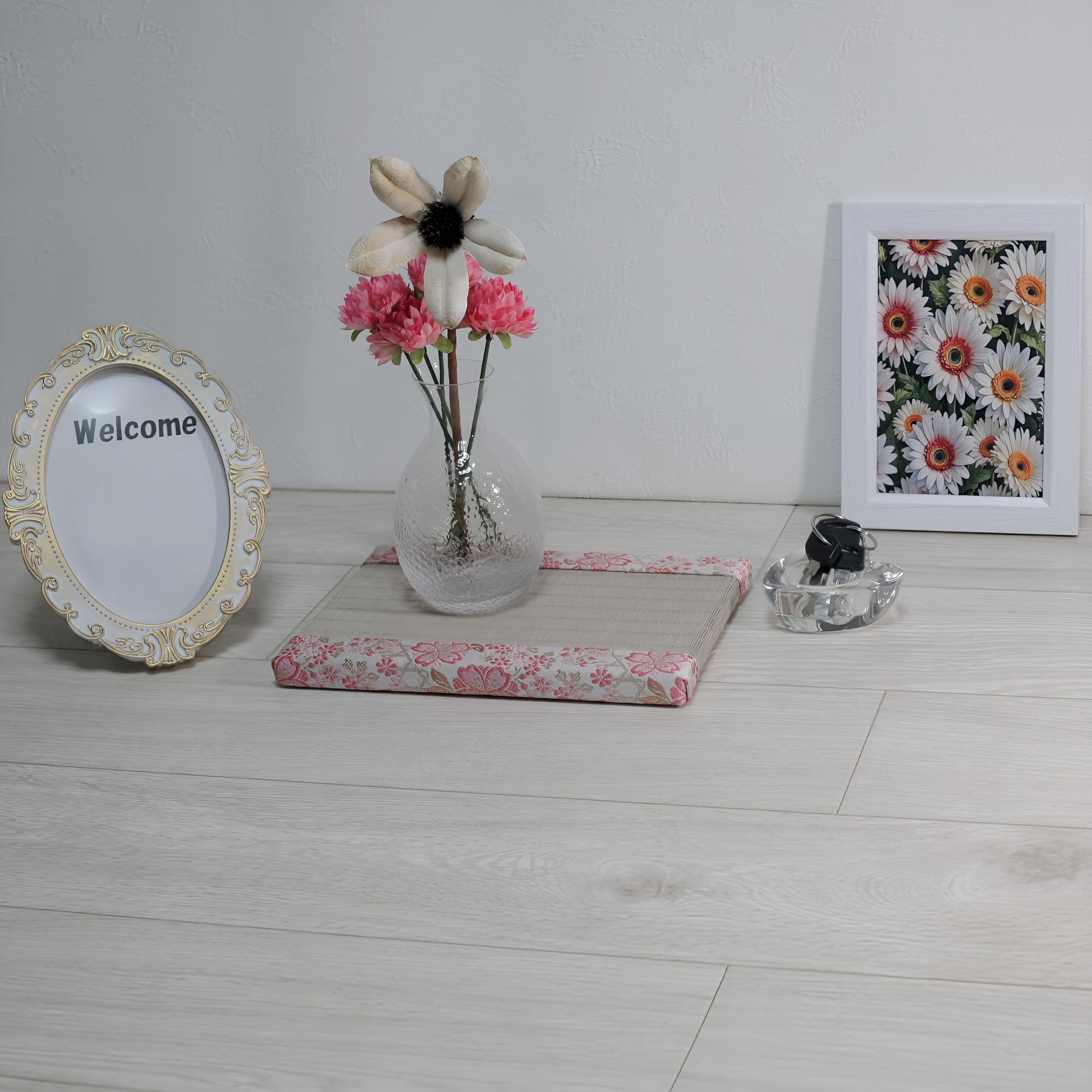 消臭効果がある華やかなミニ畳 金襴生地 ピンク 桃色