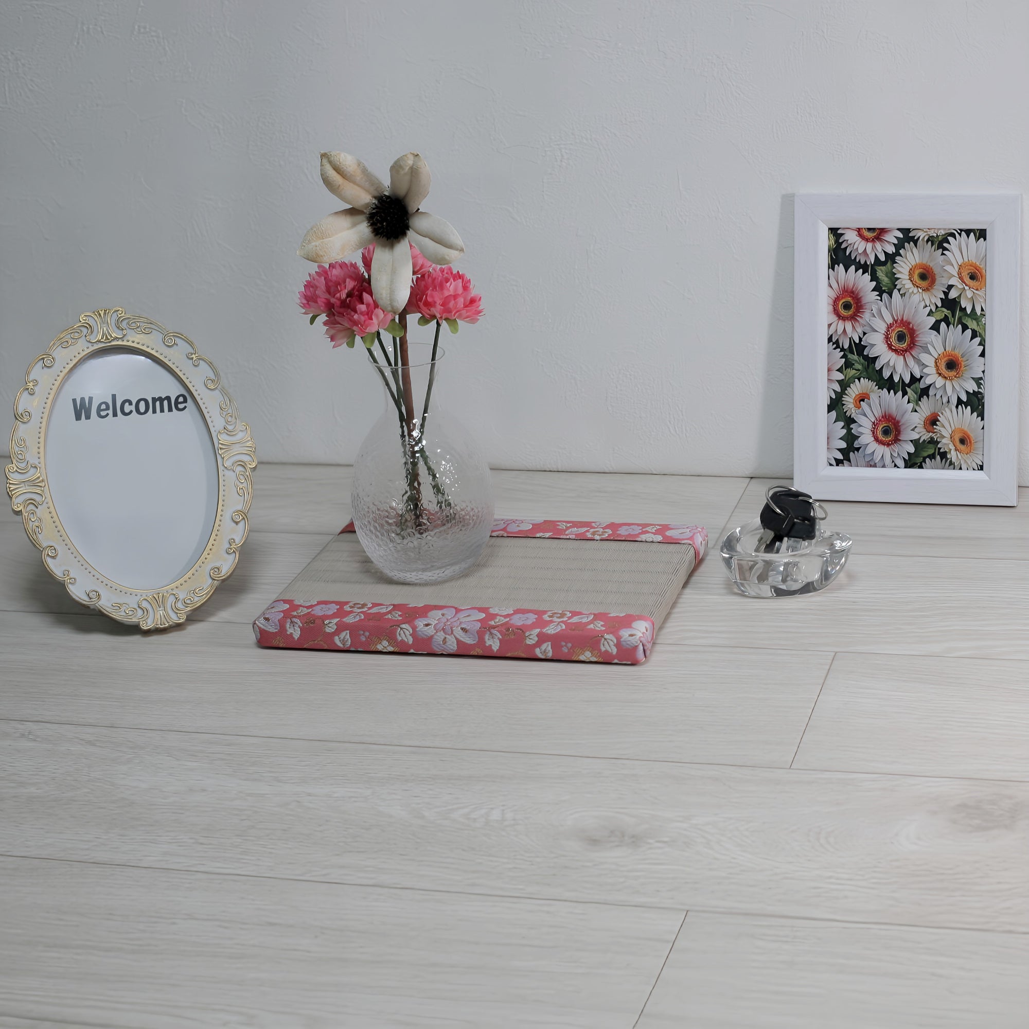 消臭効果がある華やかなミニ畳 金襴生地 ピンク 桃色