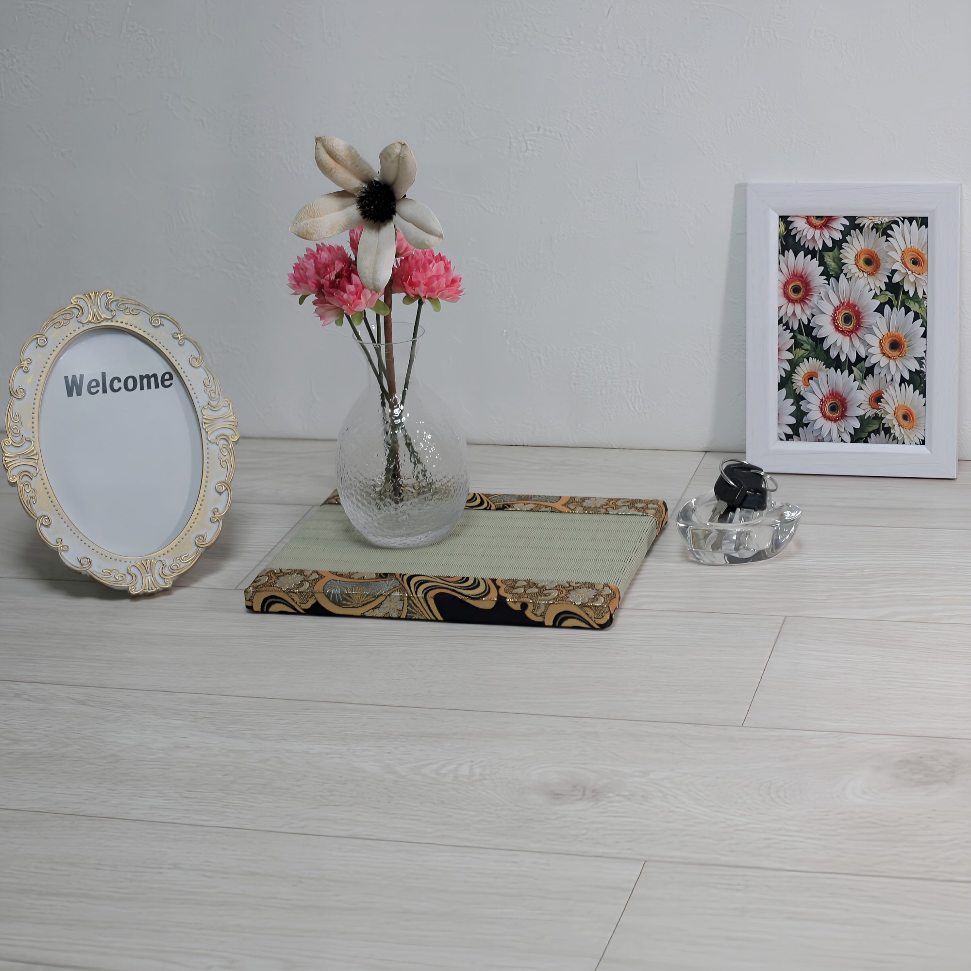 消臭効果がある華やかなミニ畳 金襴生地 ゴールド グリーン