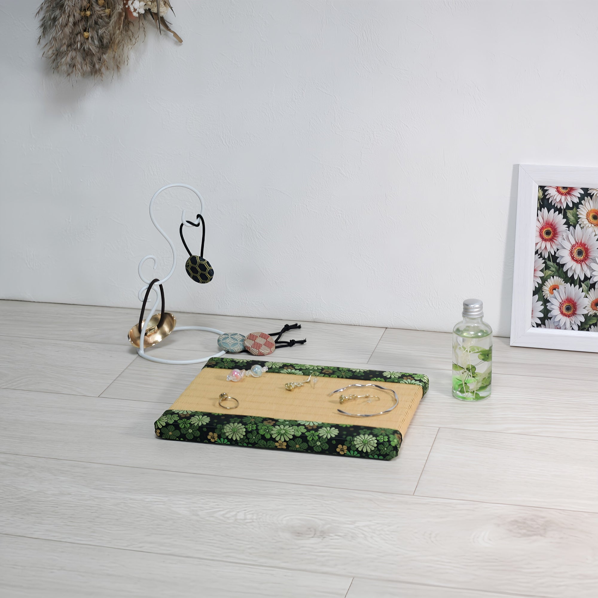 消臭効果がある華やかなミニ畳 金襴生地 グリーン イエロー