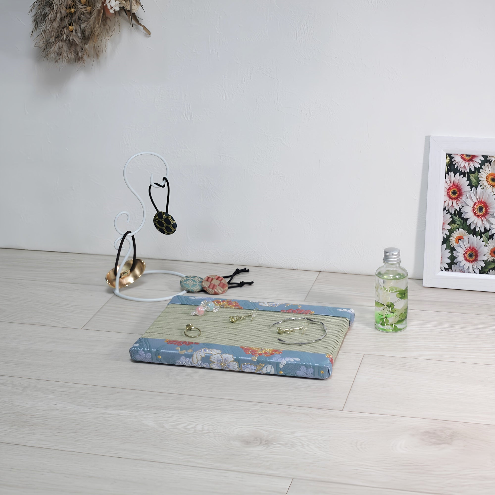 消臭効果がある華やかなミニ畳 金襴生地 スカイブルー グリーン