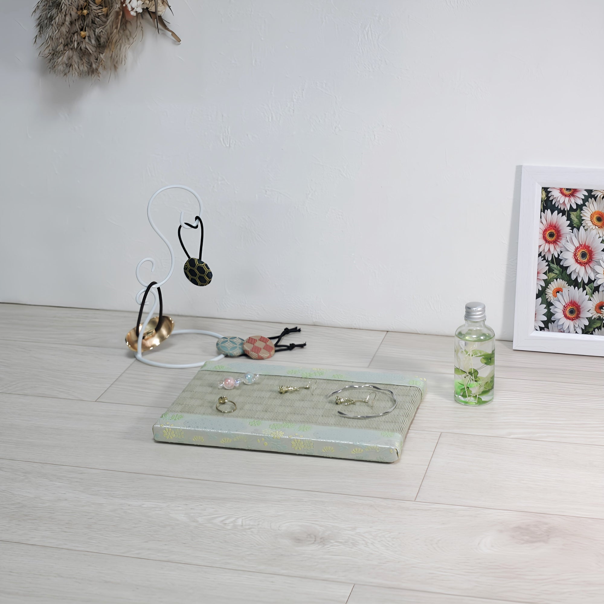 消臭効果がある華やかなミニ畳 金襴生地 グリーン 市松グリーン