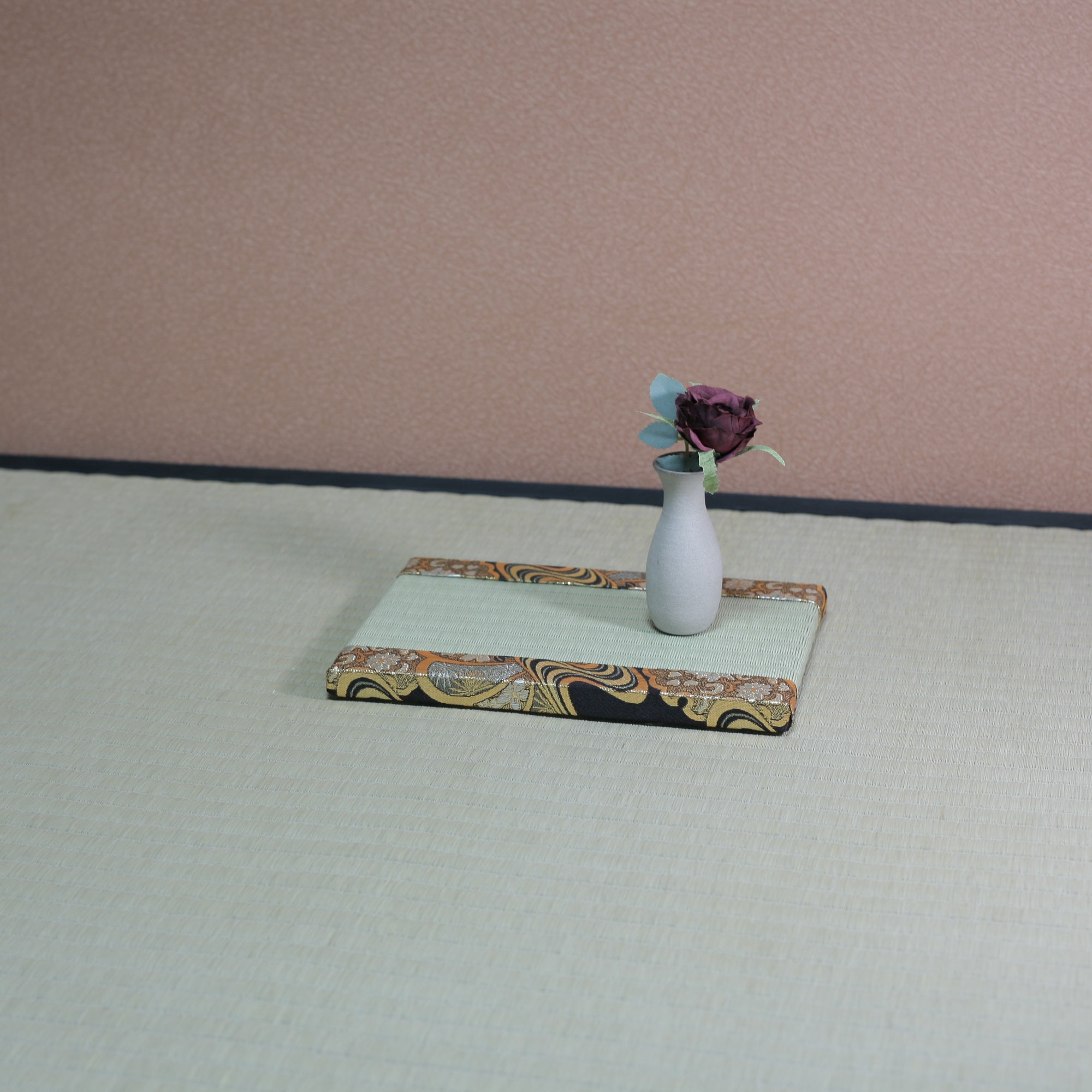消臭効果がある華やかなミニ畳 金襴生地 ゴールド グリーン