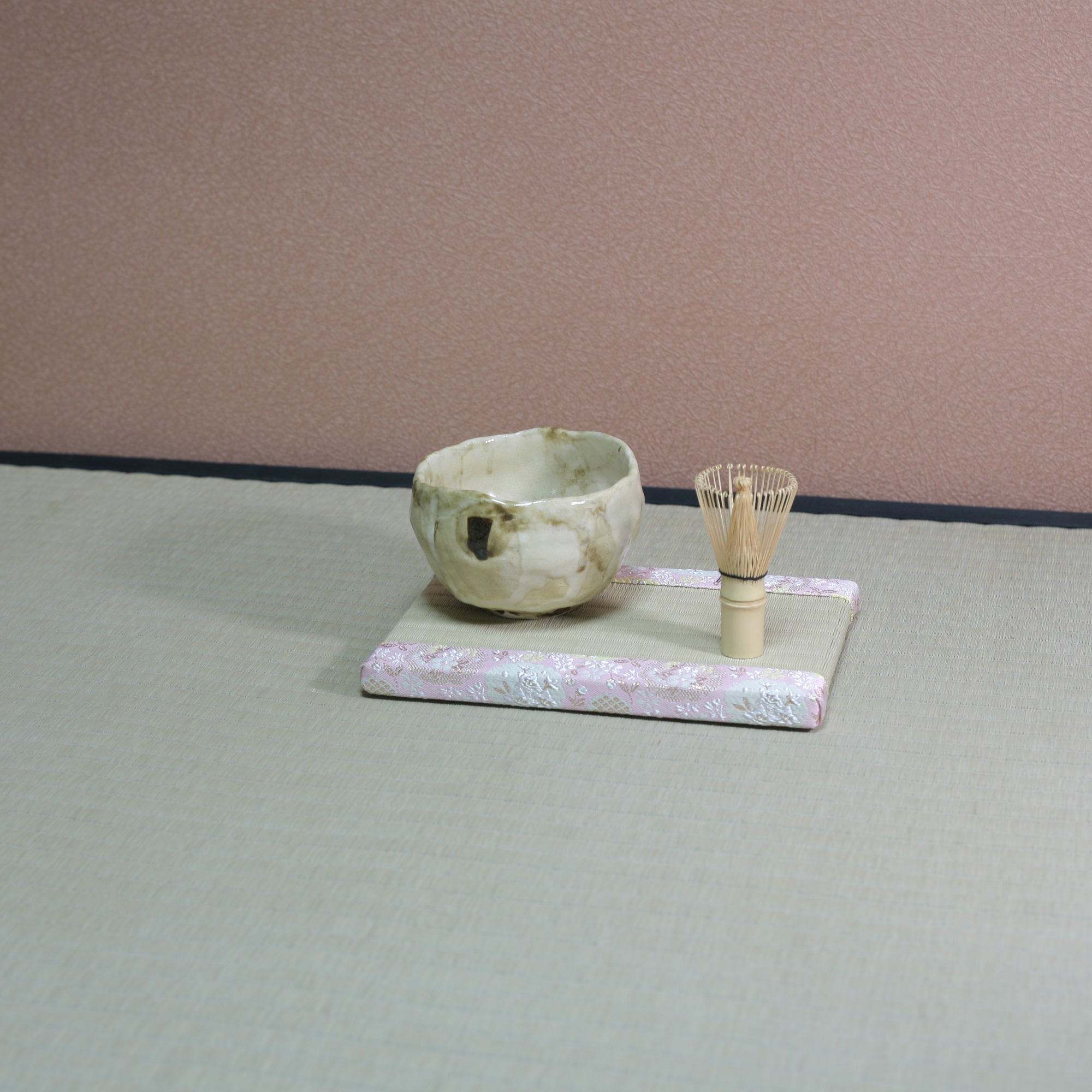 消臭効果がある華やかなミニ畳 金襴生地 ピンク グリーン