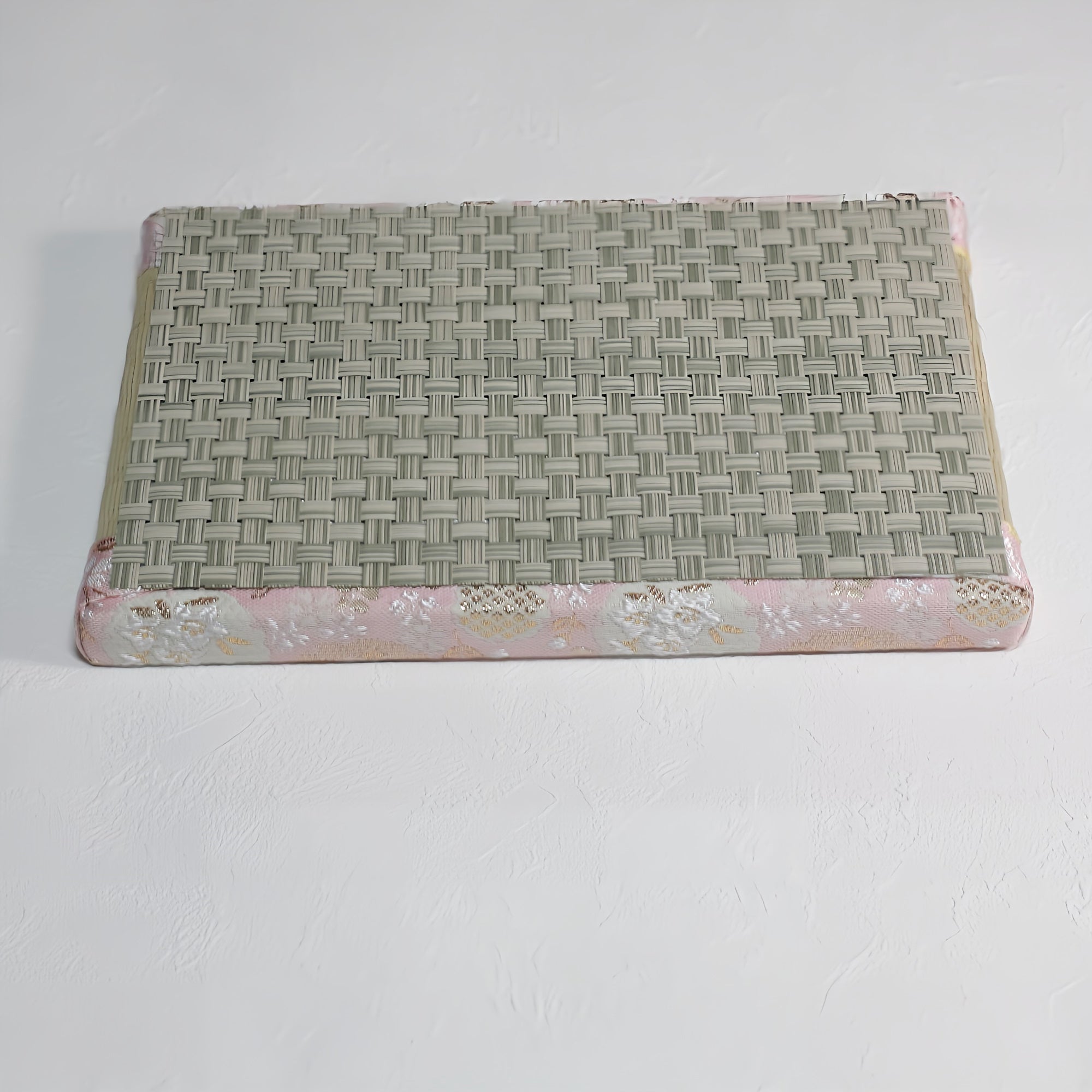 消臭効果がある華やかなミニ畳 金襴生地 ピンク グリーン