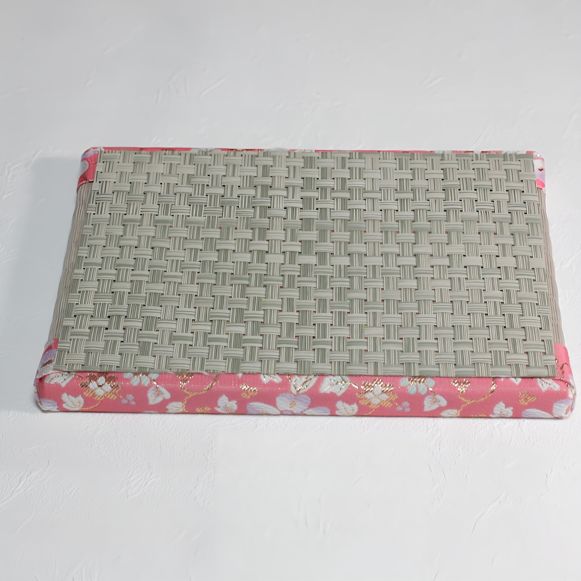 消臭効果がある華やかなミニ畳 金襴生地 ピンク 桃色