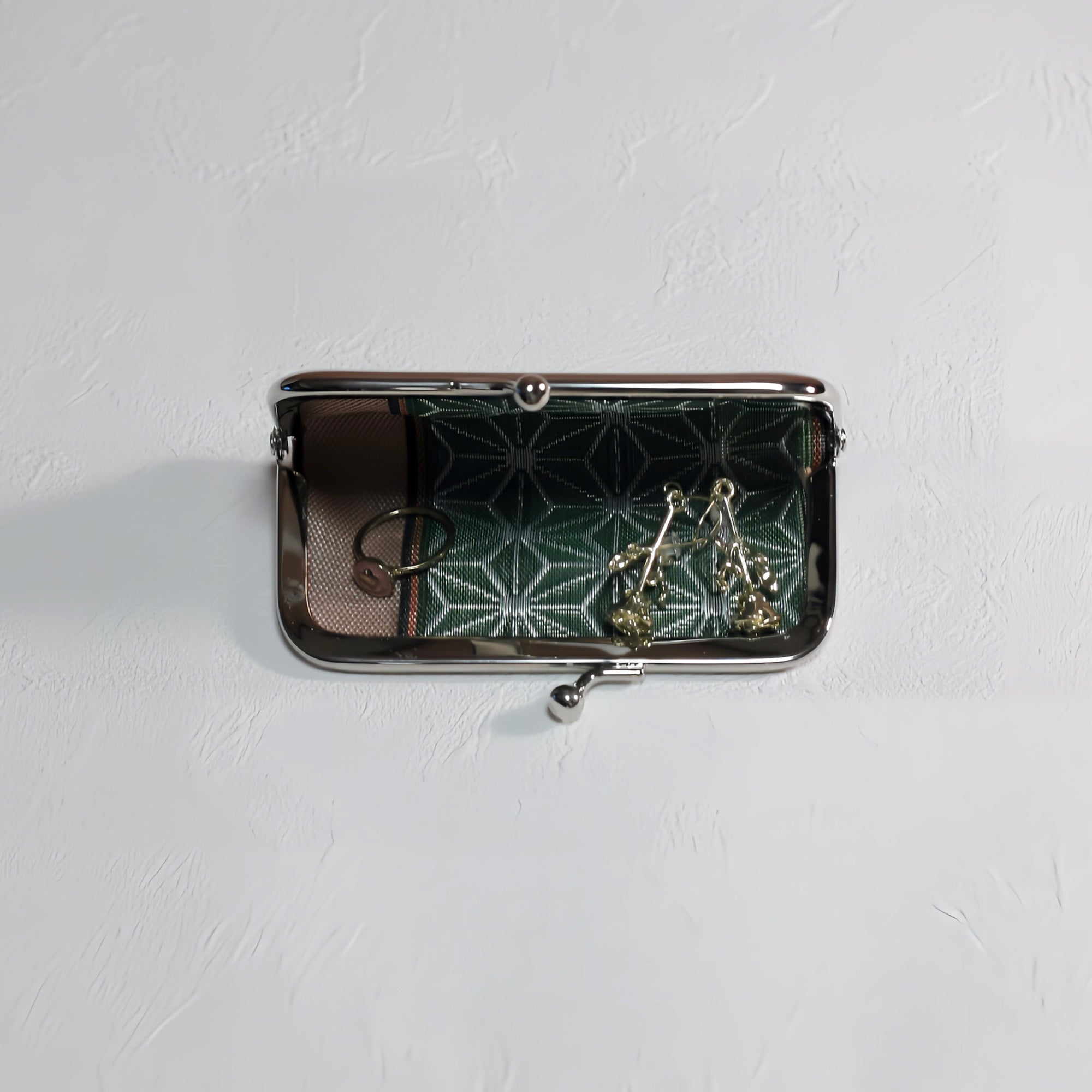 がま口 畳へりをアレンジして制作 グリーン あさぎり柄 ピンク