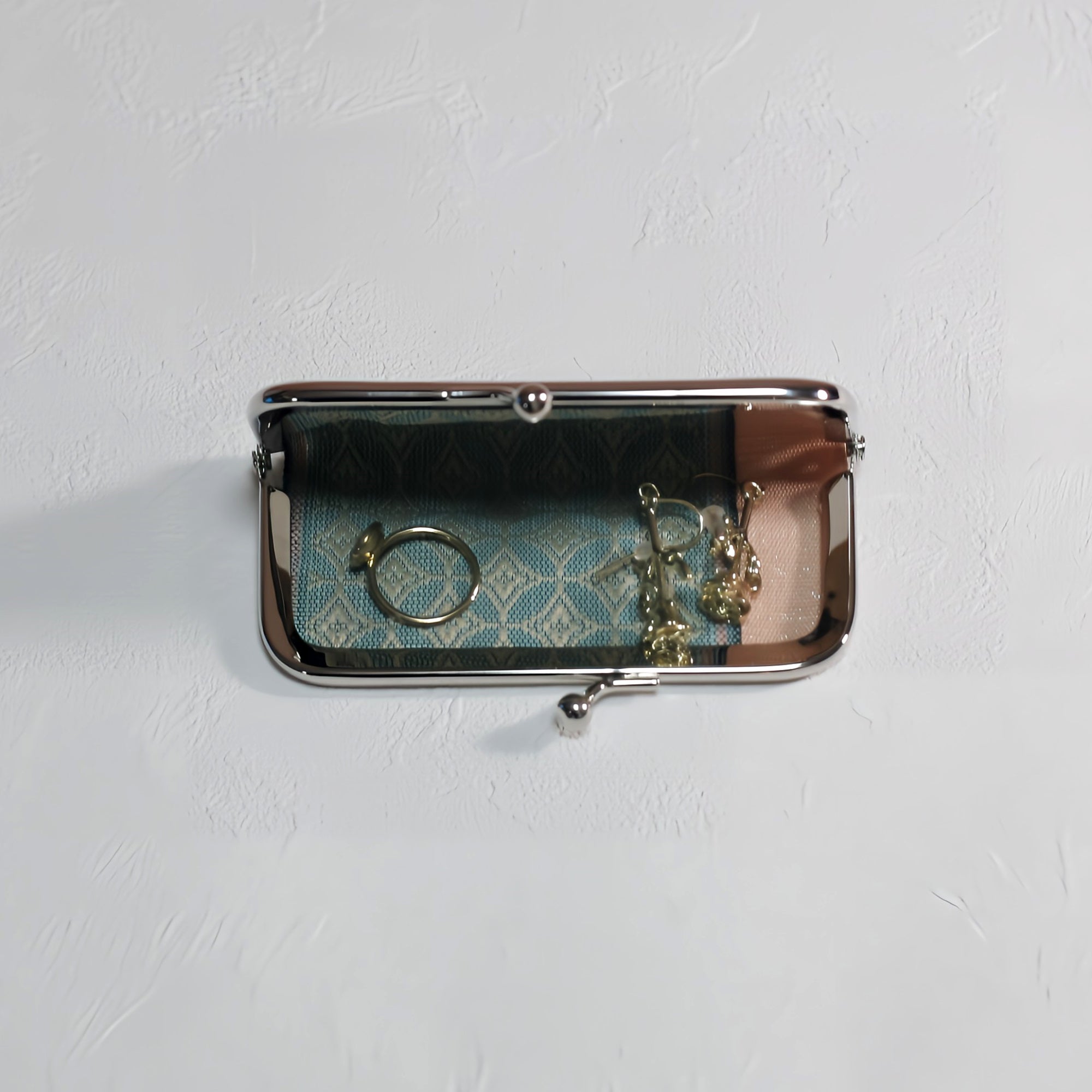 がま口 畳へりをアレンジして制作 グリーン 和柄 ピンク