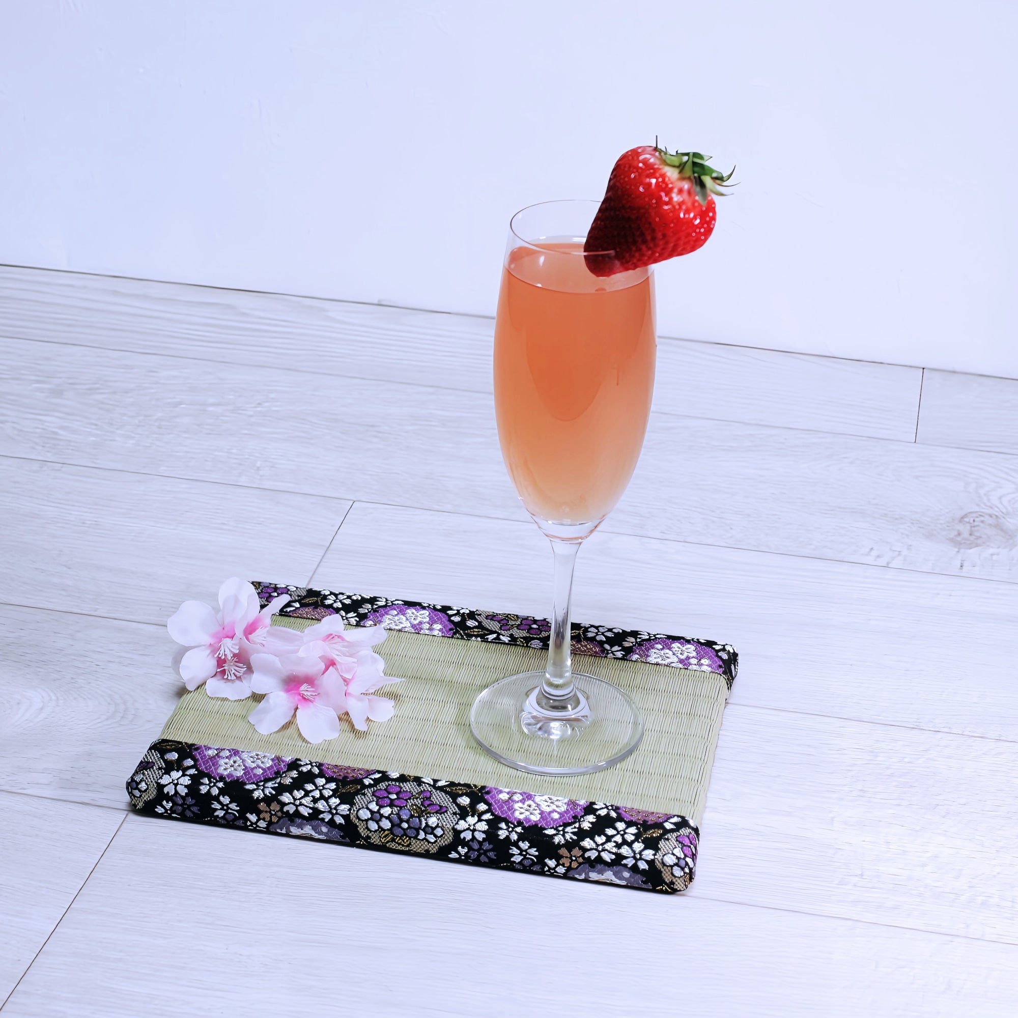 ミニ畳 消臭効果がある華やかなミニ畳 金襴生地 パープル ブラック グリーン