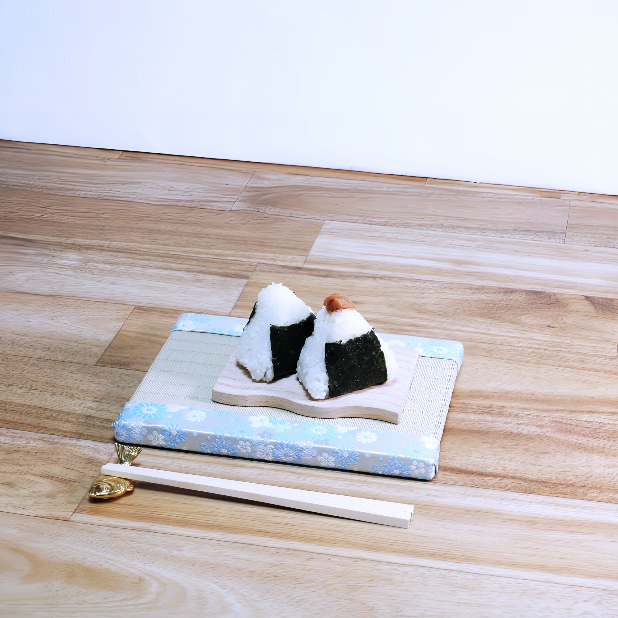 ミニ畳 消臭効果がある華やかなミニ畳 金襴生地 ブルー グリーン