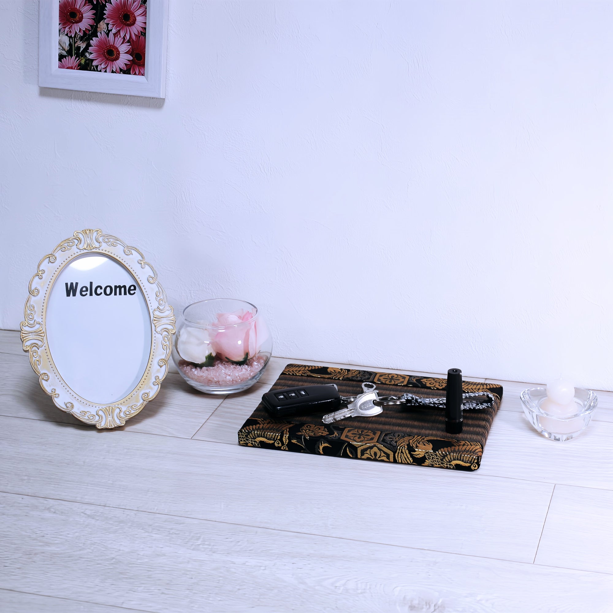 ミニ畳 消臭効果がある華やかなミニ畳 金襴生地 ゴールド ダークブラウン ブラウン