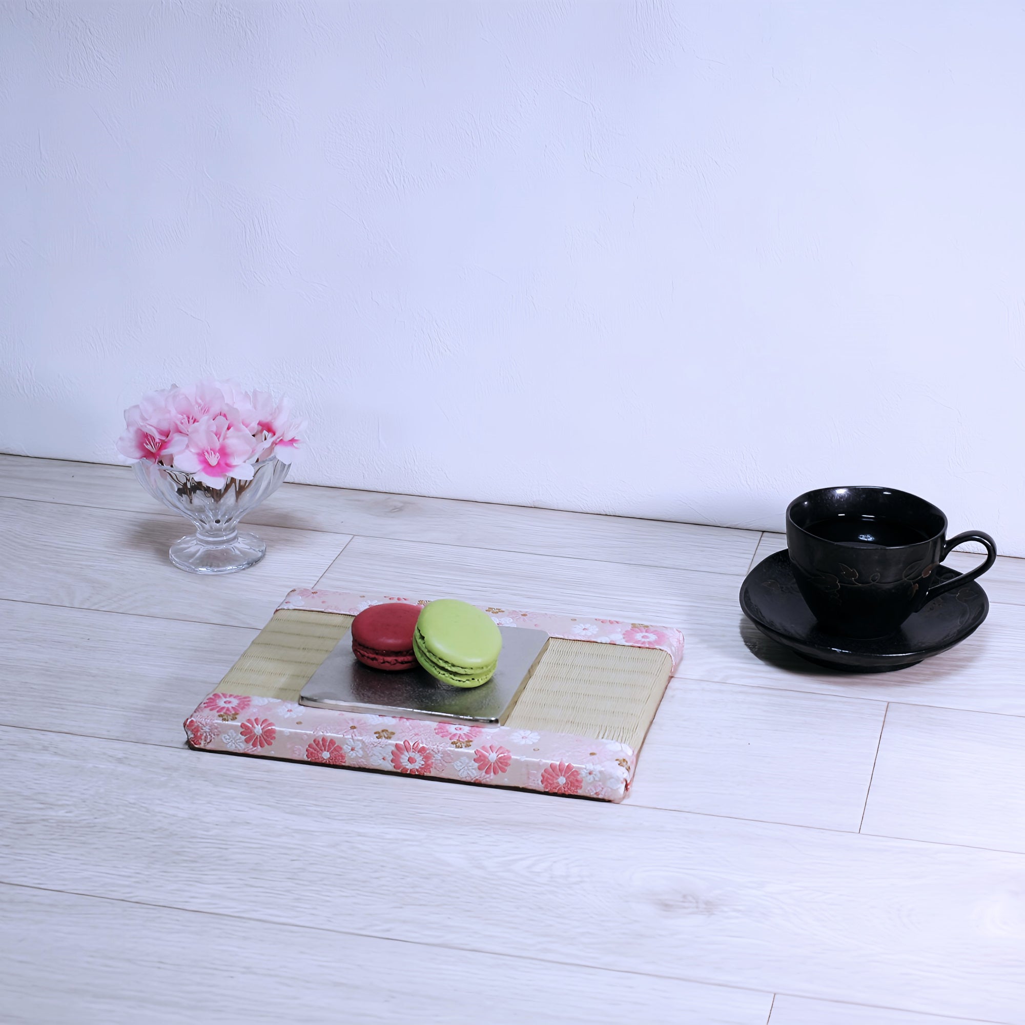 ミニ畳 消臭効果がある華やかなミニ畳 金襴生地 ピンク グリーン