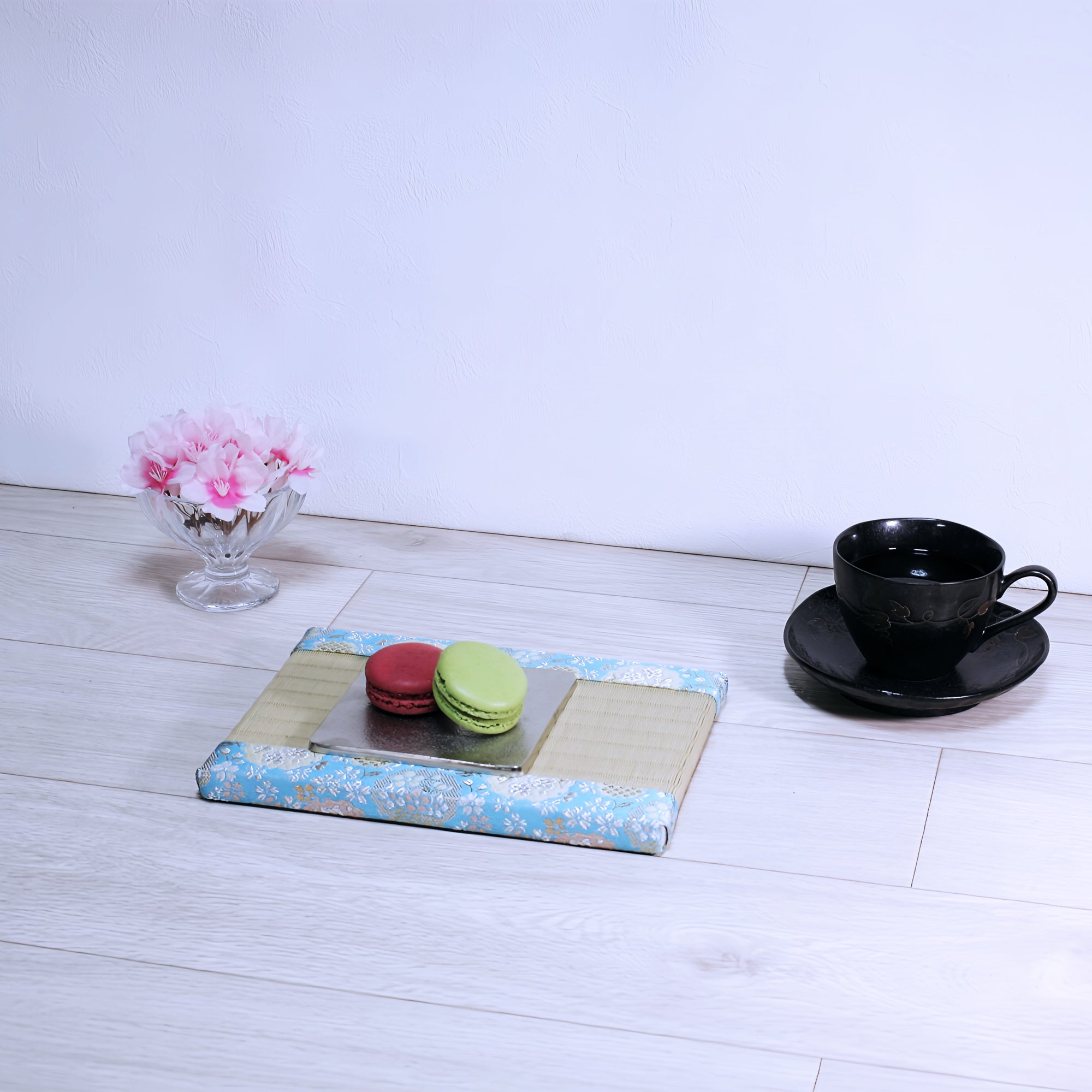 ミニ畳 消臭効果がある華やかなミニ畳 金襴生地 水色 緑