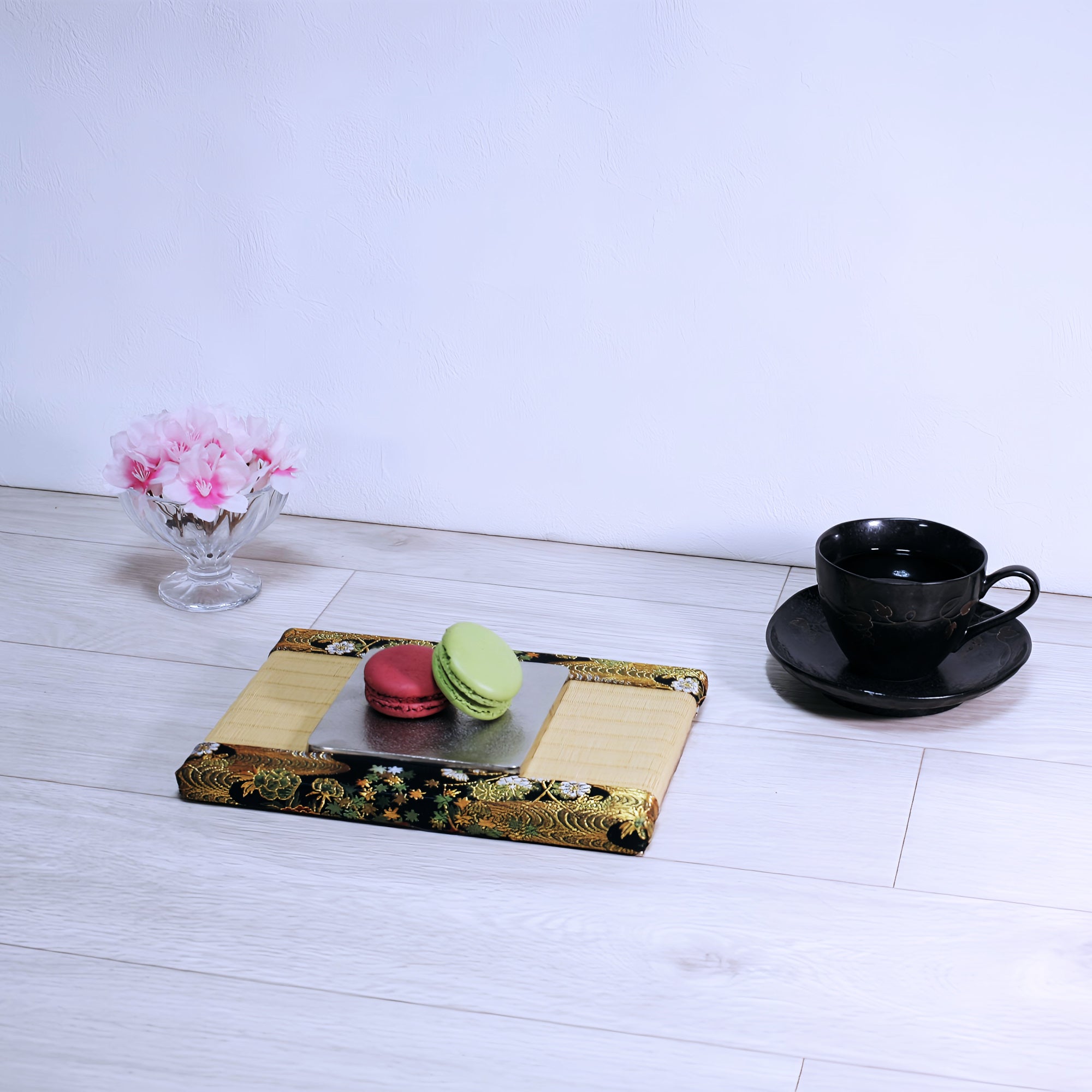 ミニ畳 消臭効果がある華やかなミニ畳 金襴生地 カラフル イエロー