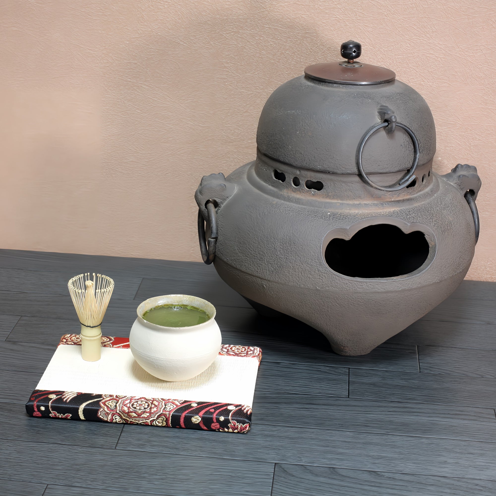 ミニ畳 消臭効果がある華やかなミニ畳 金襴生地 レッド ブラック ホワイト