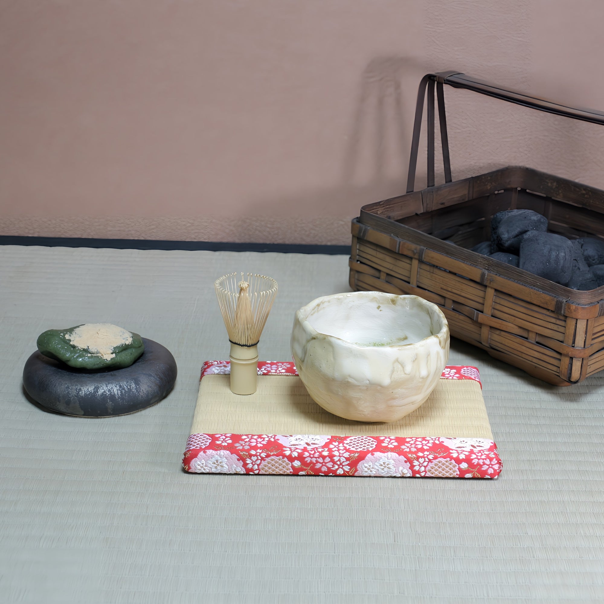 ミニ畳 消臭効果がある華やかなミニ畳 金襴生地 レッド イエロー