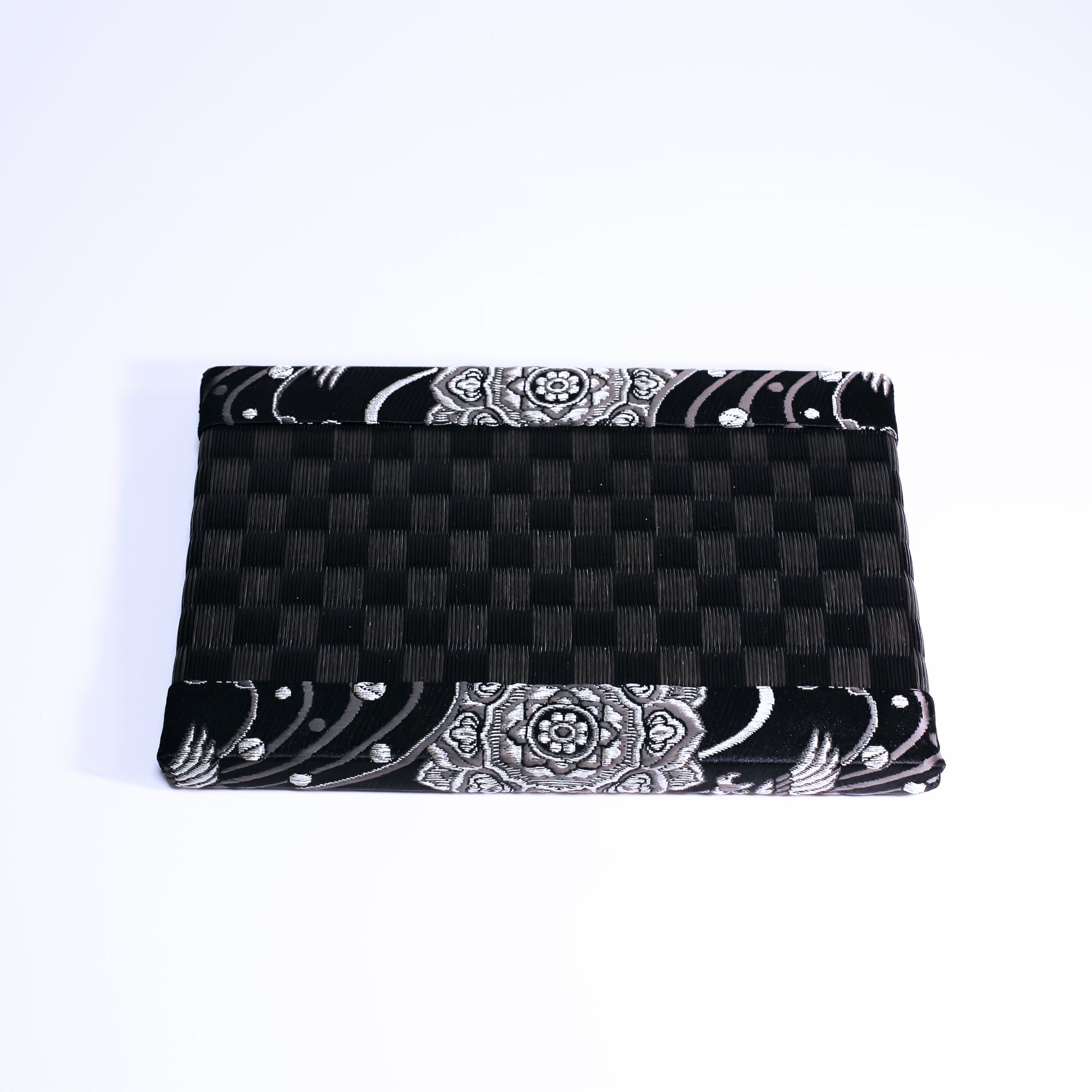 ミニ畳 消臭効果がある華やかなミニ畳 金襴生地 ブラック 市松ブラック