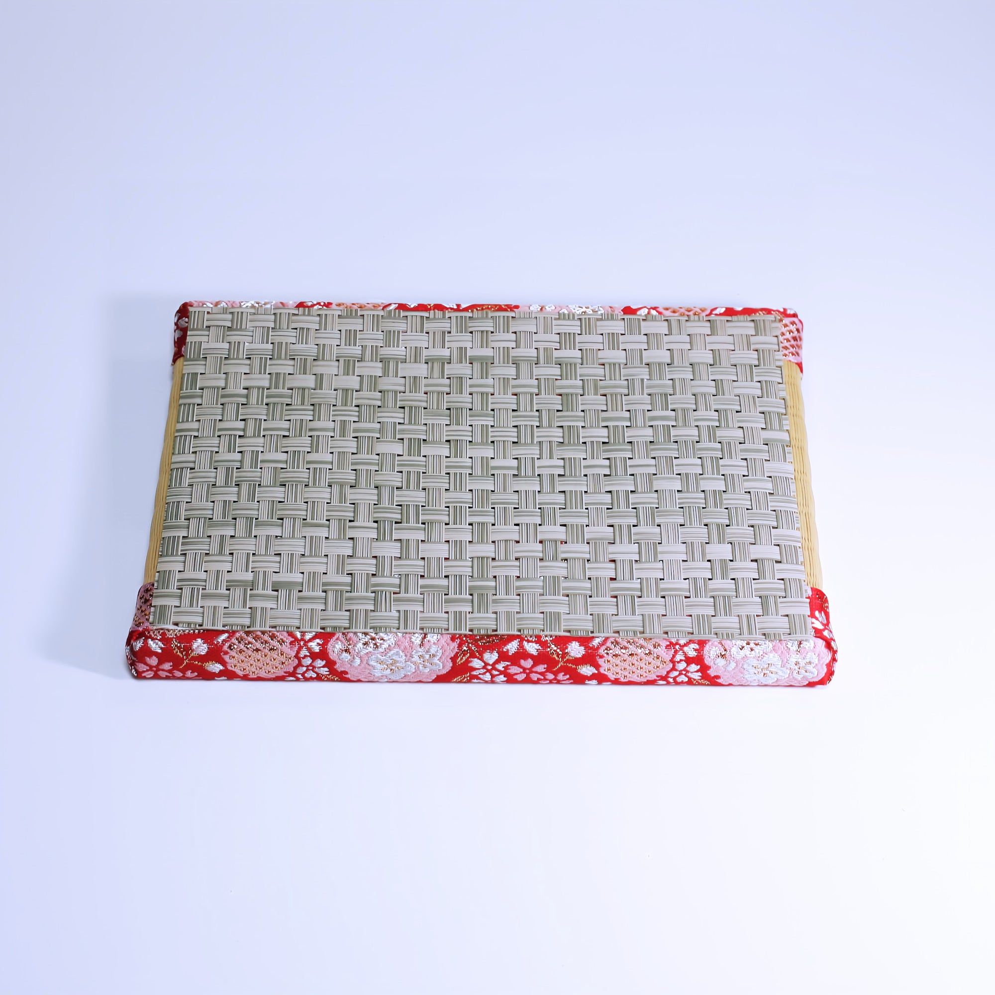 ミニ畳 消臭効果がある華やかなミニ畳 金襴生地 レッド イエロー