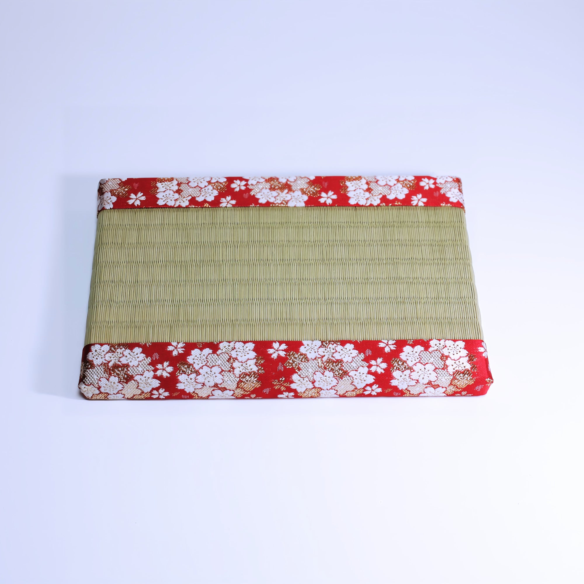 ミニ畳 消臭効果がある華やかなミニ畳 金襴生地 赤色 緑色