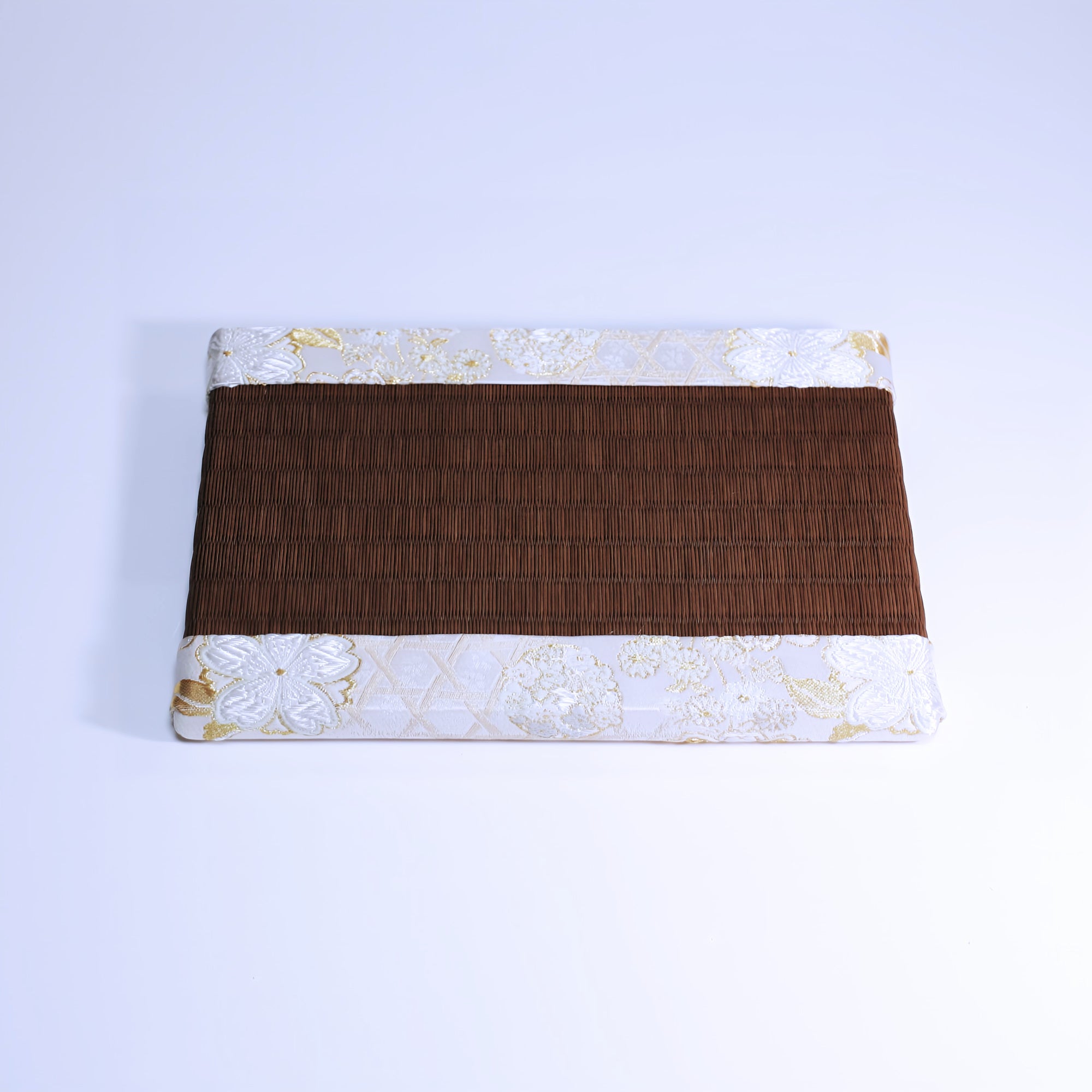 ミニ畳 消臭効果がある華やかなミニ畳 金襴生地 ホワイト ゴールド ブラウン