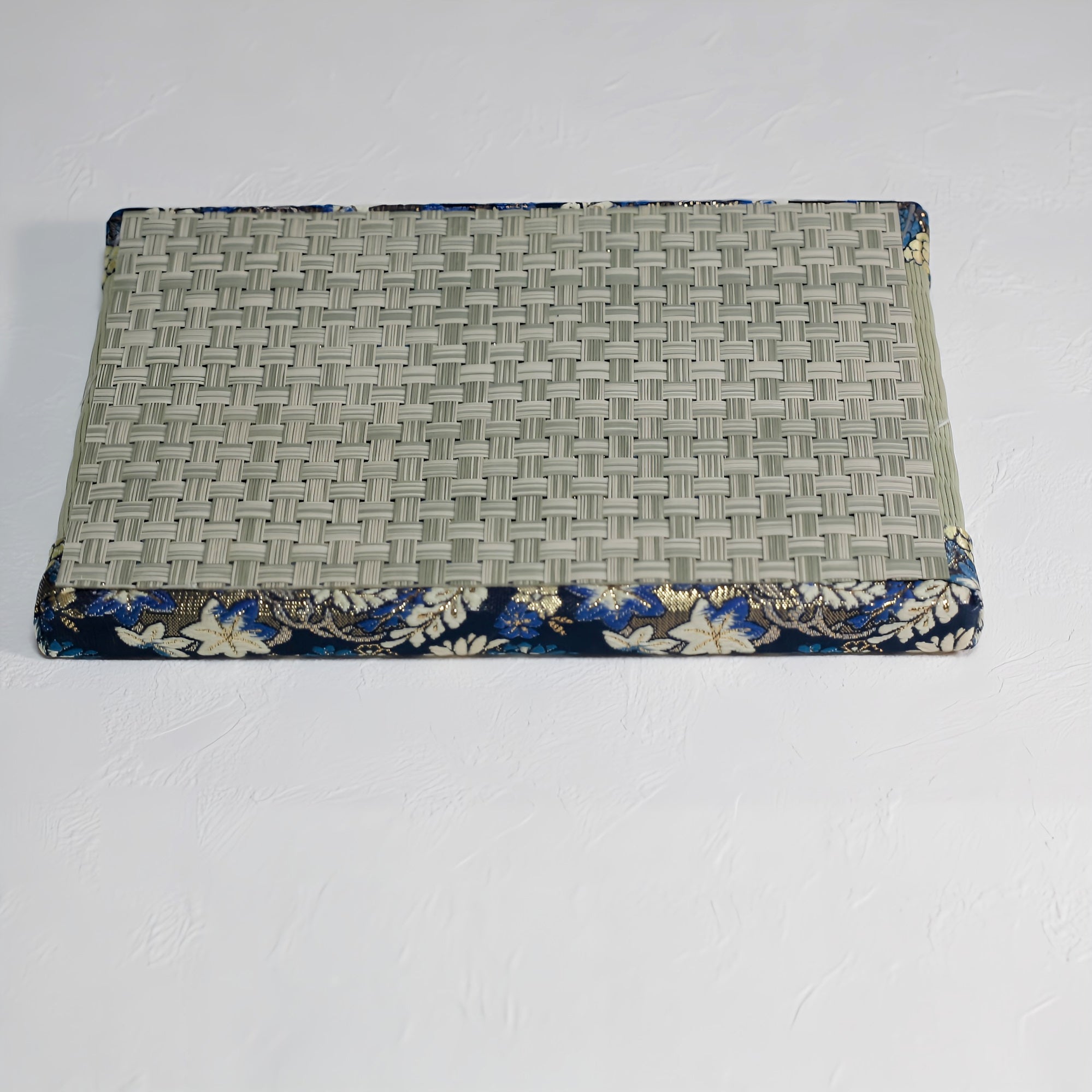 Gorgeous mini tatami mats with deodorizing properties, brocade fabric, navy blue, green